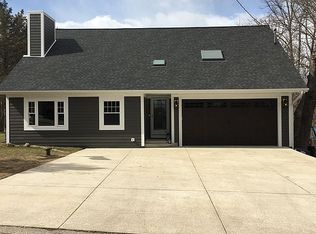 W2070 Beulah Hghts Rd, East Troy, WI 53120