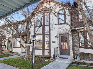 890 E Hamlet Cir N, Midway, UT 84049