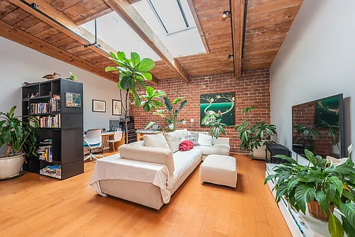 1250 Powell St #7 Photo 1