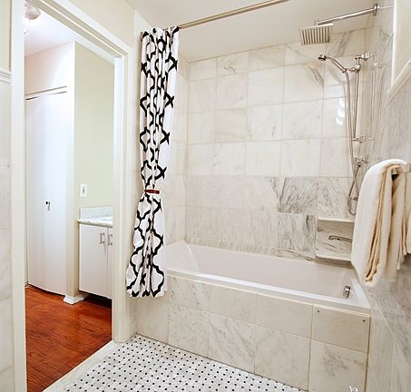 5th image of 16-20 E 12th St #4D
