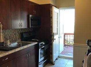 6213 Eliot Ave, Middle village, NY 11379