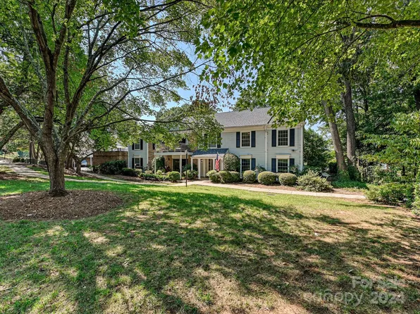 7241 Quail Meadow Ln, Charlotte, NC 28210