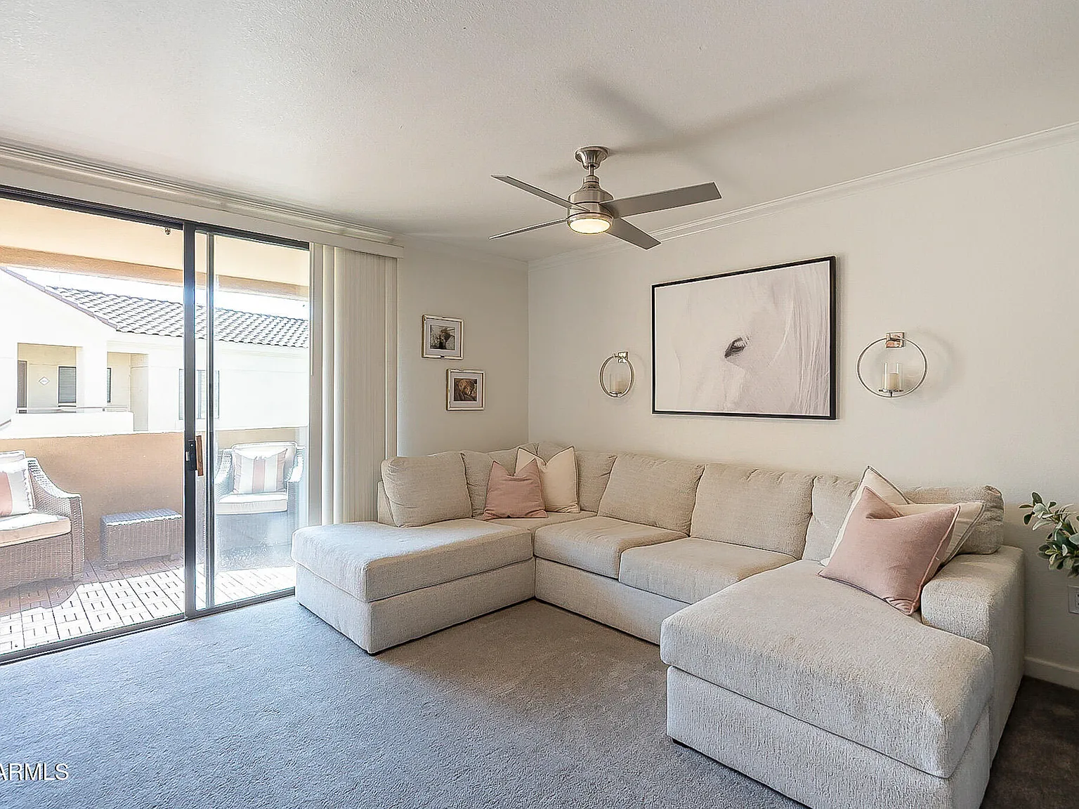 2 bed, 2.0 bath, 1075 sqft, $2,000 — Photo 4