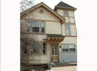 70 Chestnut St, West Haven, CT 06516