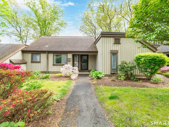 122 Heritage Village #B, Southbury, CT 06488