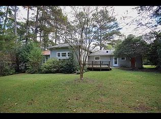 4179 Ridgewood Rd, Jackson, MS 39211