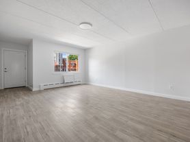 82 Bleecker St, Brooklyn, NY