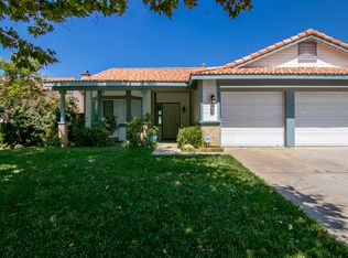 2521 Gemstone Ave, Palmdale, CA 93551