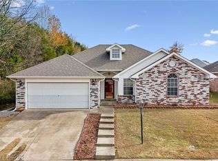 2728 Elfen Gln, Van Buren, AR 72956