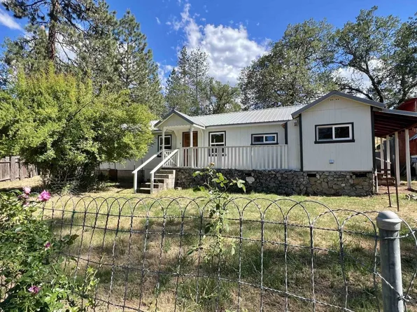 321 Madrone Ave, Hayfork, CA 96041