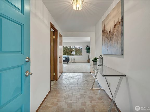 3rd image of 31402 28th Place SW