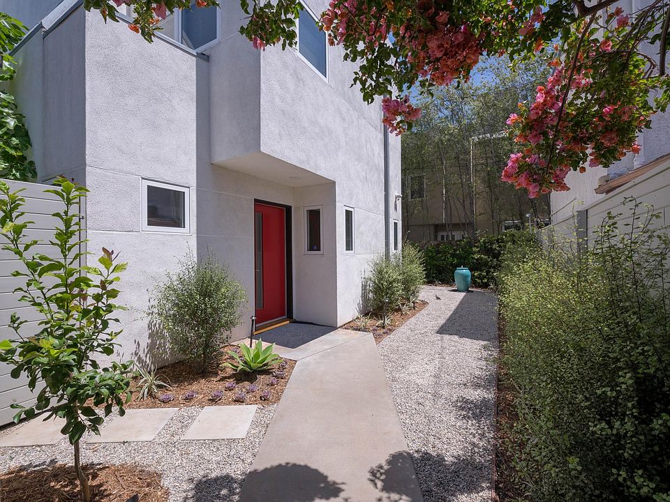 1st image of 1614 California Ave