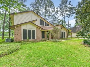 16040 Dunes Dr, Crosby, TX 77532