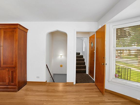 Front Entryway that leads to living room and stair