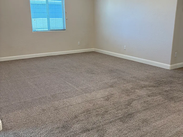 2214 N Hall Ct — Photo 21