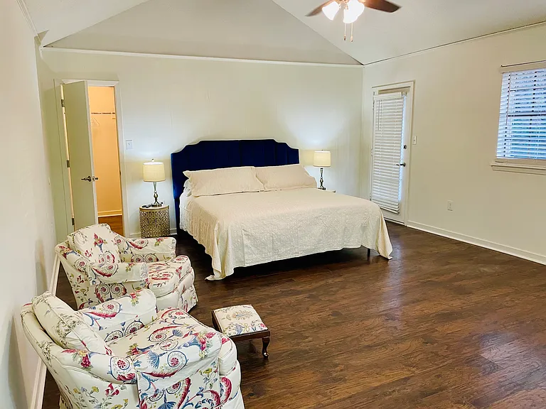 327 Swallow Dr — Photo 14