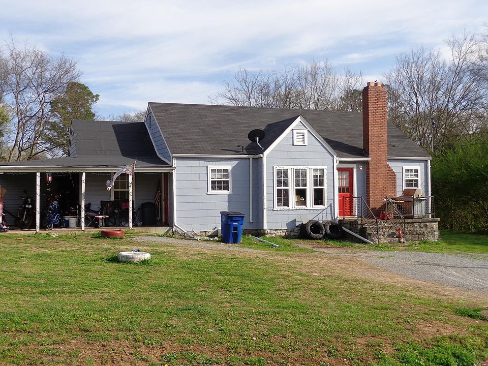 1st image of 300 White St