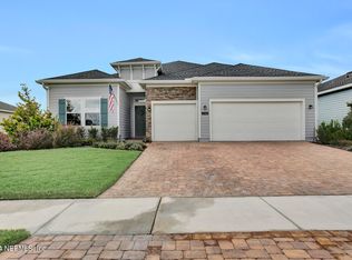 2746 Pointed Leaf Rd, Green Cove Springs, FL 32043