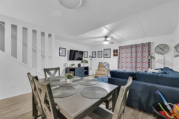 104 E Parade Dr #22 — Photo 9
