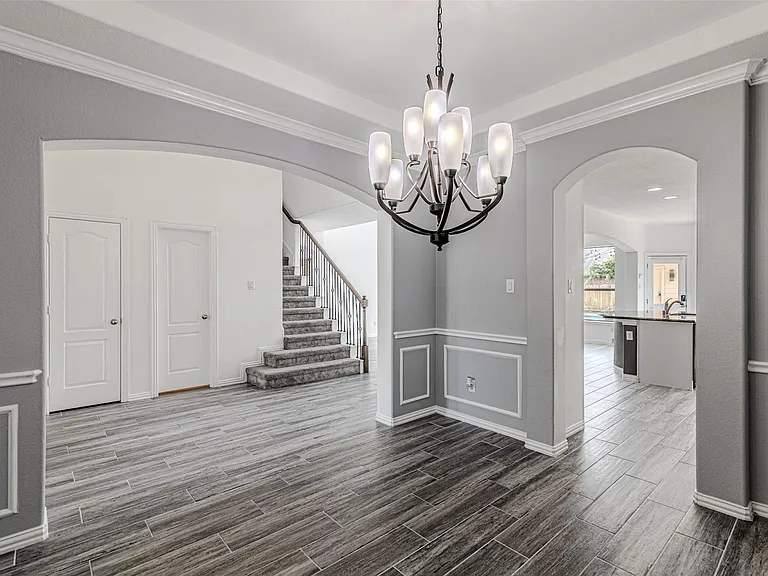 6219 Saint Rosalia Dr — Photo 8