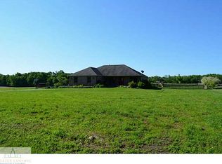 11494 Vfw Rd, Eaton Rapids, MI 48827