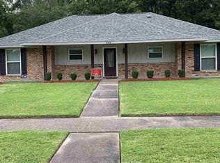 4058 Lassen Dr, Baton Rouge, LA 70814