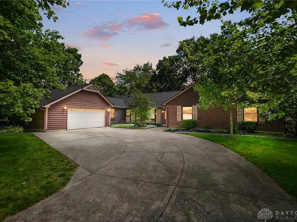 1706 Edith Marie Dr, Dayton, OH 45431