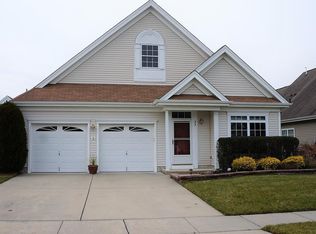 33 Burnside Dr, Egg Harbor Township, NJ 08234