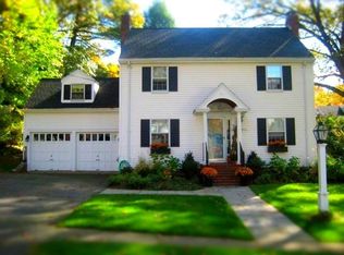 61 Lexington Ave, Needham, MA 02494