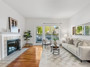 15 Marina Lakes Dr, Richmond, CA