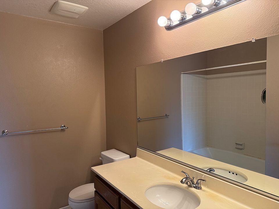 Main Bath