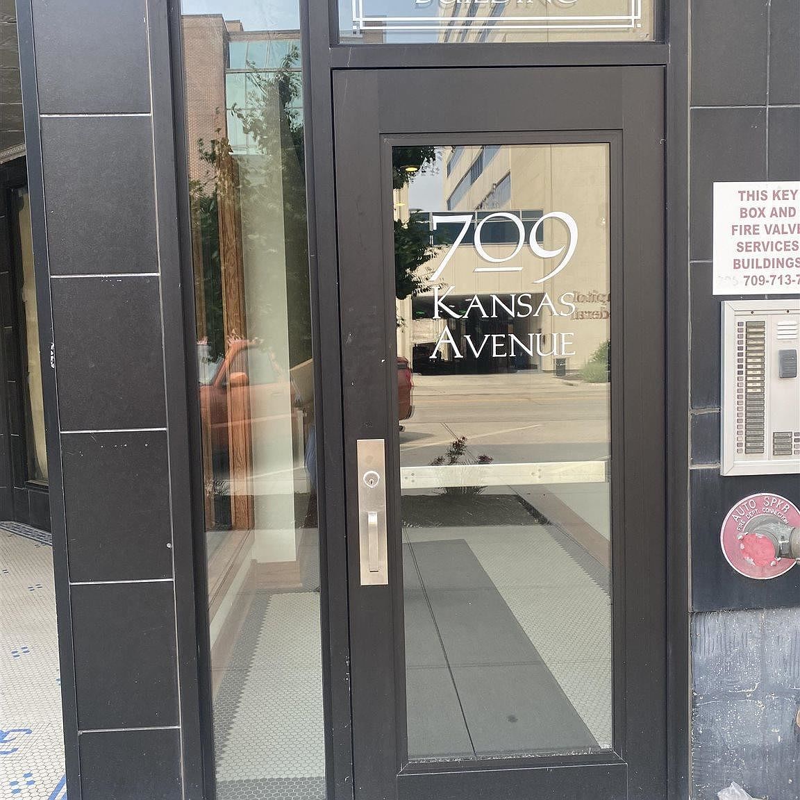 709 S Kansas Ave, Topeka, KS 66603 Zillow