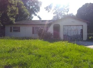 6721 Moss Dr, New Port Richey, FL 34653