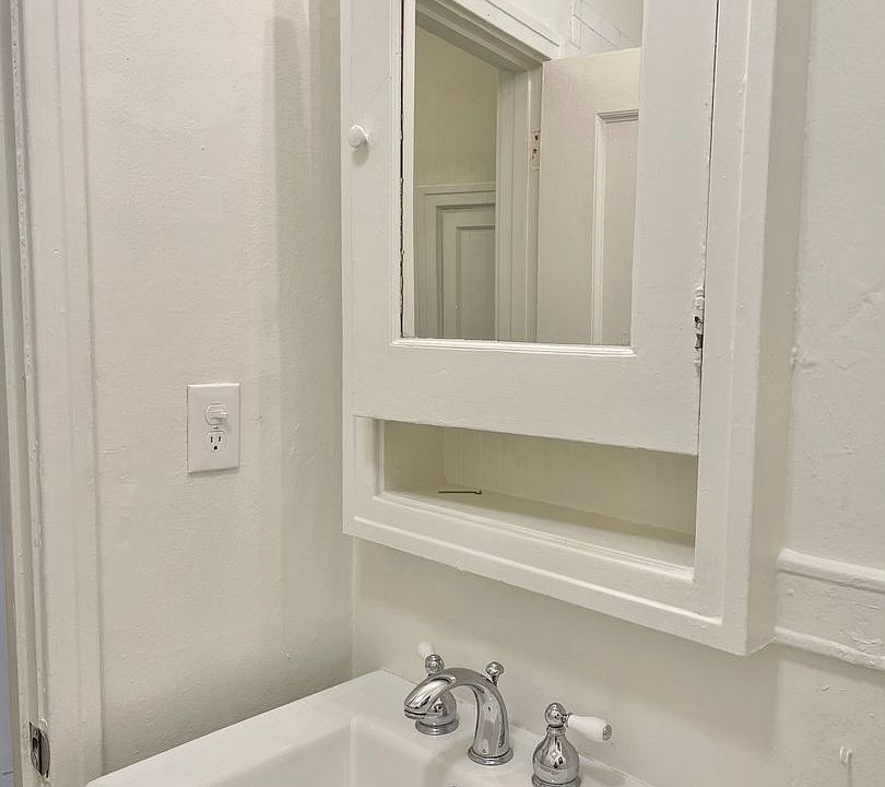 1st image of 1740 N Gramercy Pl #107