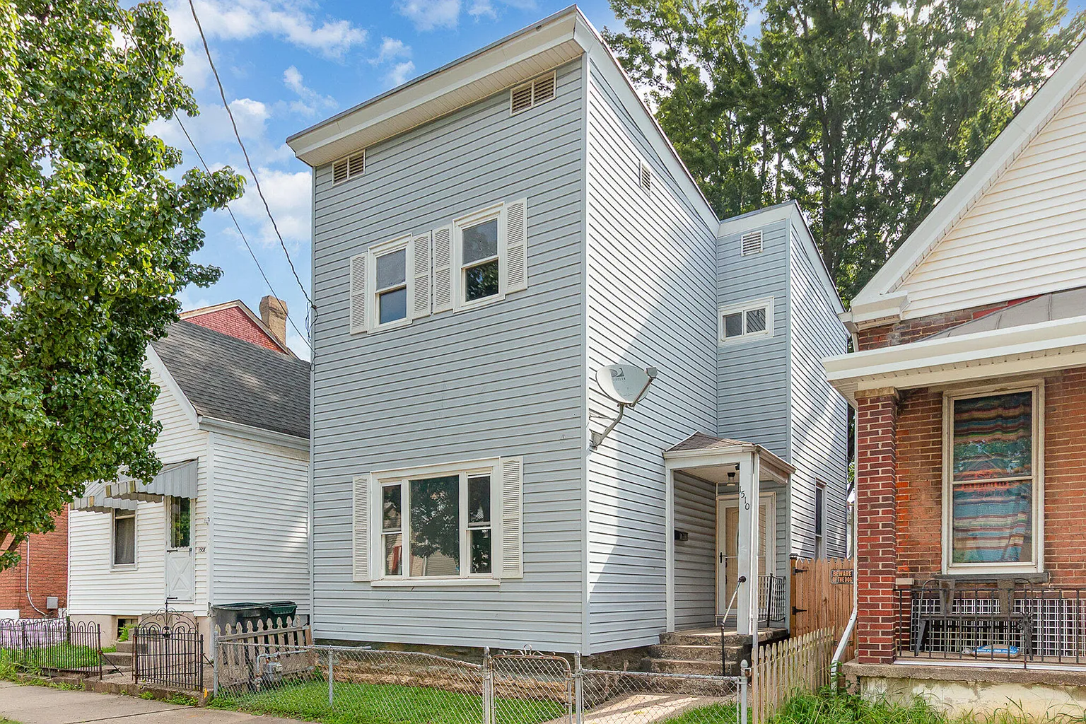 1510 Saint Clair St photo 1