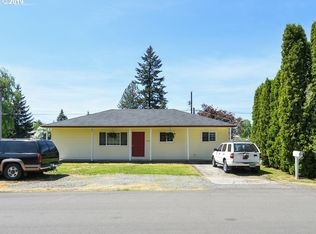 306 Columbia Ridge Dr, Vancouver, WA 98664