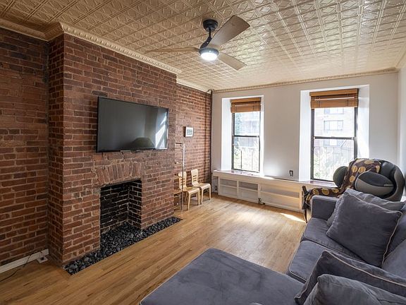 3rd image of 17 W 100th St APT 3-E