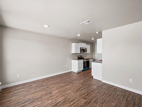 5th image of 2916 Aberdeen Ave