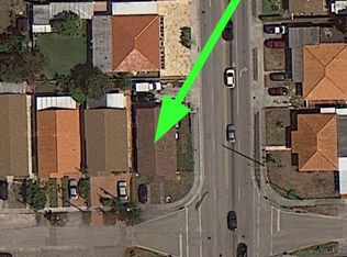 391 E 64th St, Hialeah, FL 33013