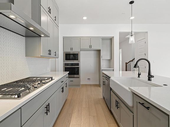 6th image of this home
