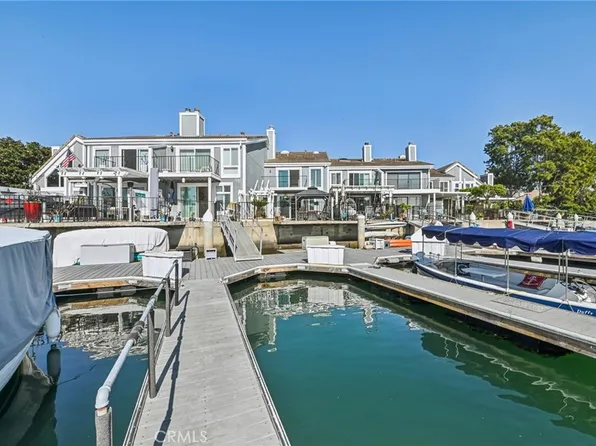 3592 Windspun Dr, Huntington Beach, CA 92649