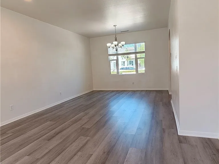 15765 Lindbergh Ave — Photo 8