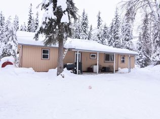 5709 Armitage Ave, Salcha, AK 99714