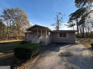 2933 Coffer Dr, Ellenwood, GA 30294