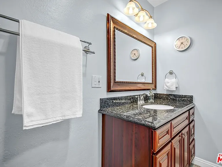 5183 Maison Ave — Photo 16