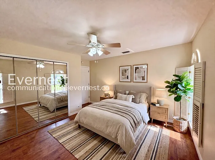 5609 Rosewall Cir — Photo 15
