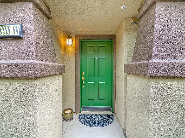 16916 Hutchins Lndg #68 — Photo 11