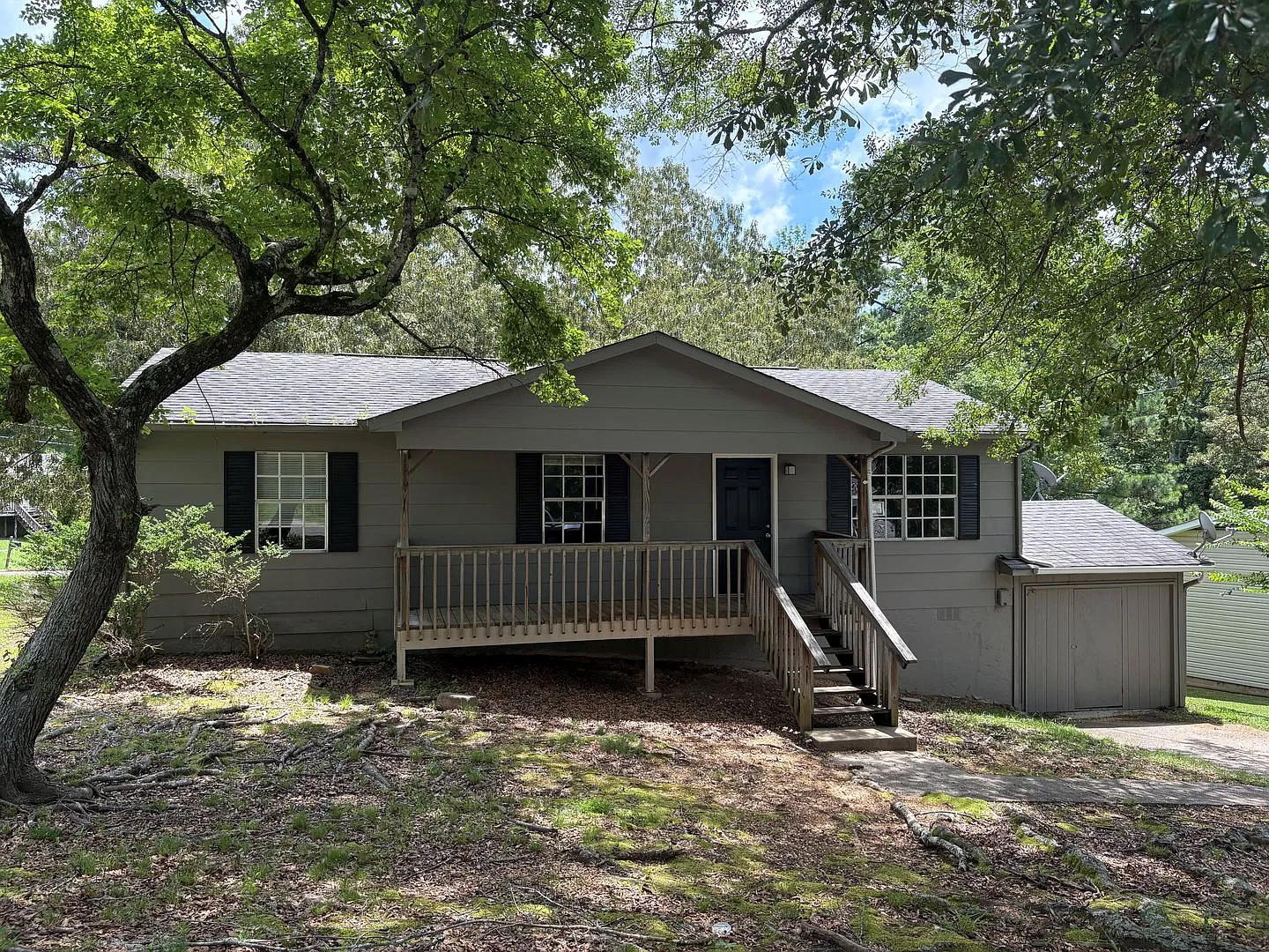 For Rent — Photo 1