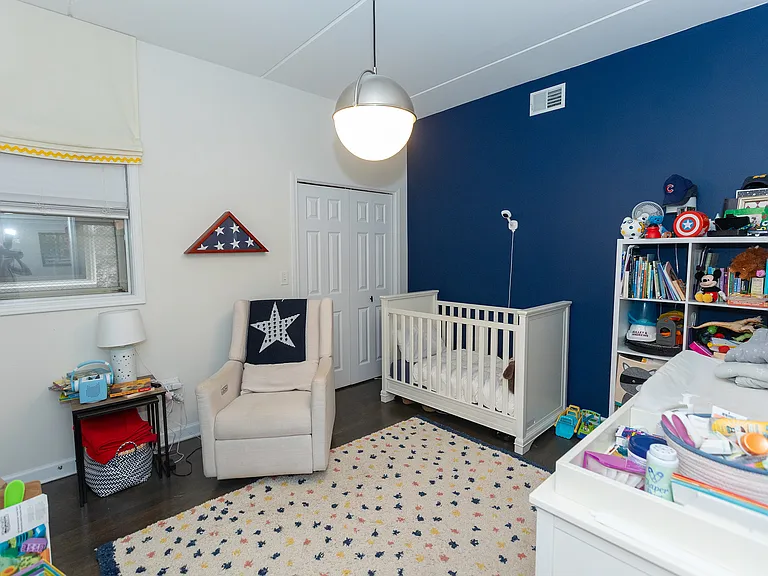 1903 W Diversey Pkwy #402 — Photo 7