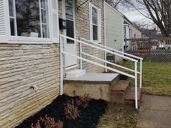 2nd image of 1200 Aberdeen Ave